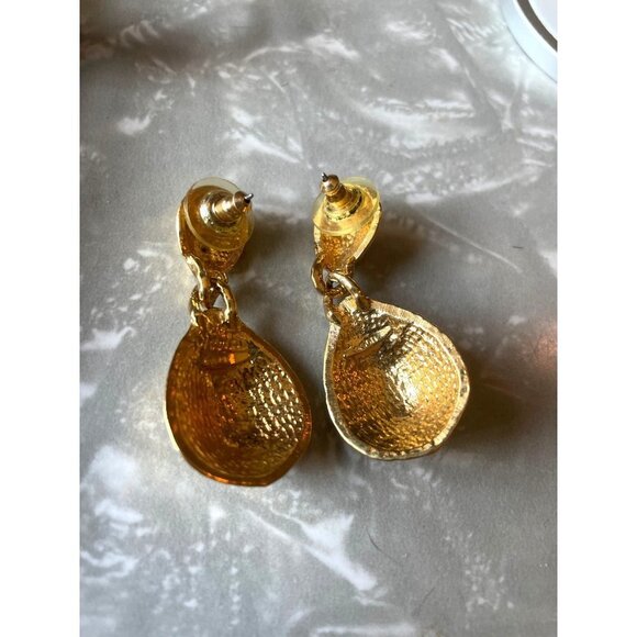 Vintage Avon Hammered Gold Tone Pierced Earrings Dangle Large - Picture 2 of 4